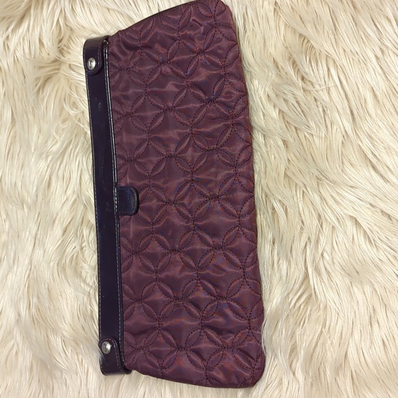 Plum purple Vera Bradley quilted clutch bag purse - Picture 4 of 6
